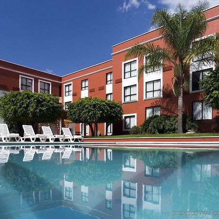 Fiesta Inn Леон Удобства фото